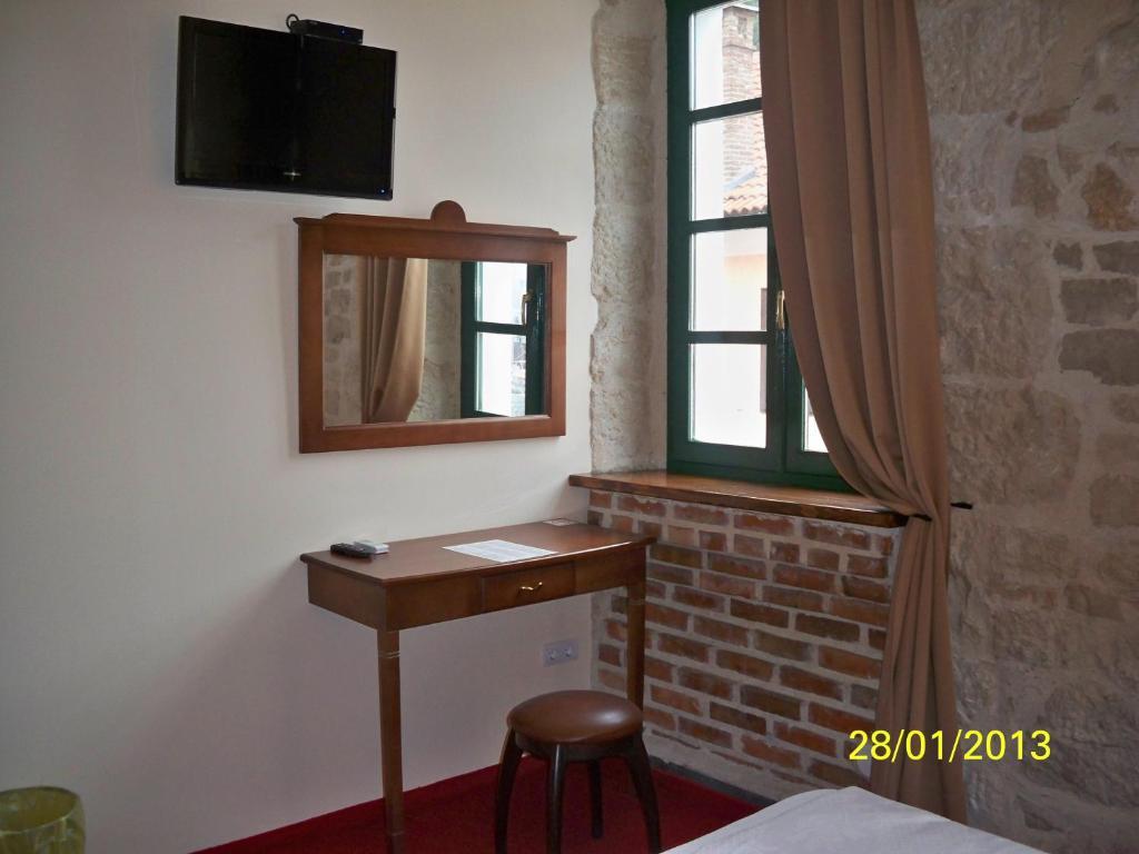 Hotel Carpymore Biograd Na Moru Pokoj fotografie